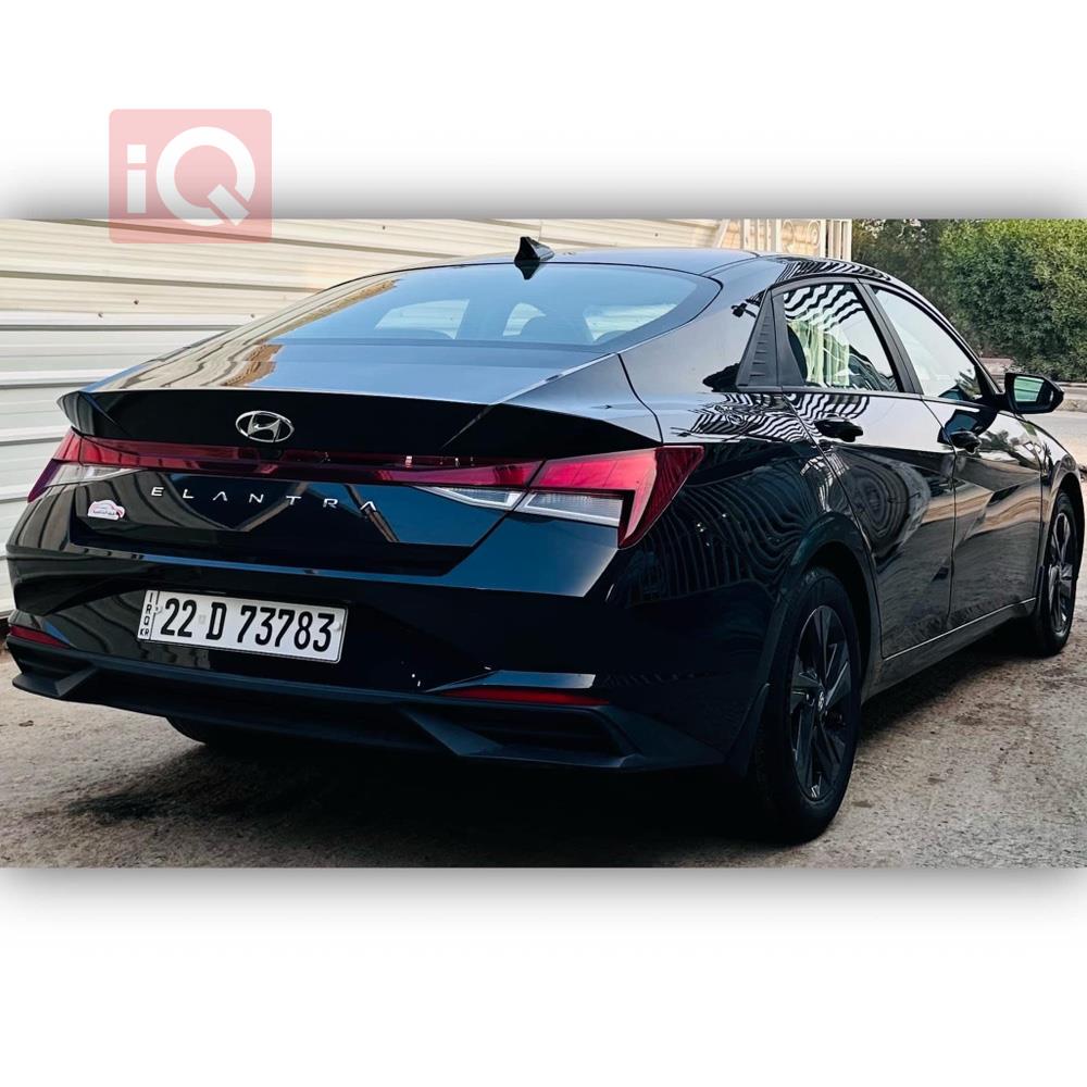 هیوندای ئەلەنترا